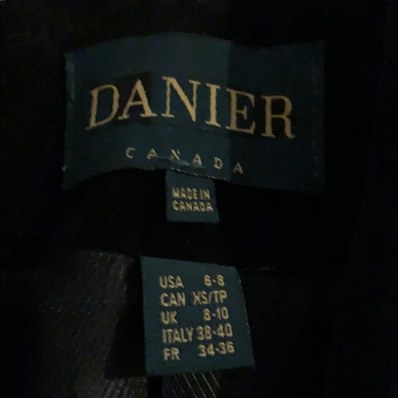 Suede jacket / blazer. Danier. Black. Xsmall - Picture 2 of 5